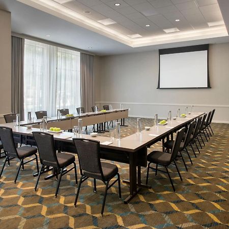 Residence Inn By Marriott Boston Кембридж Экстерьер фото
